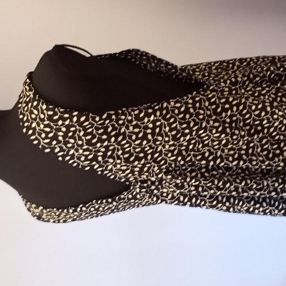 SHEIN,Medium sleeveless dress - Picture 3 of 3